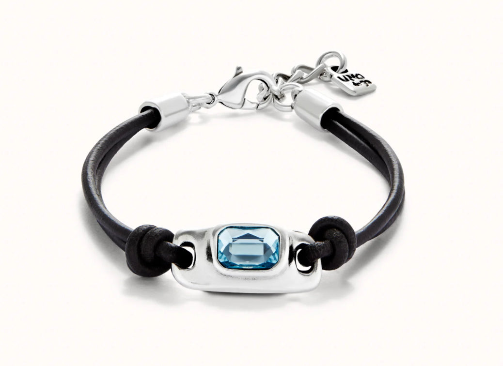 Uno Leather Bracelet with a Light Blue Crystal