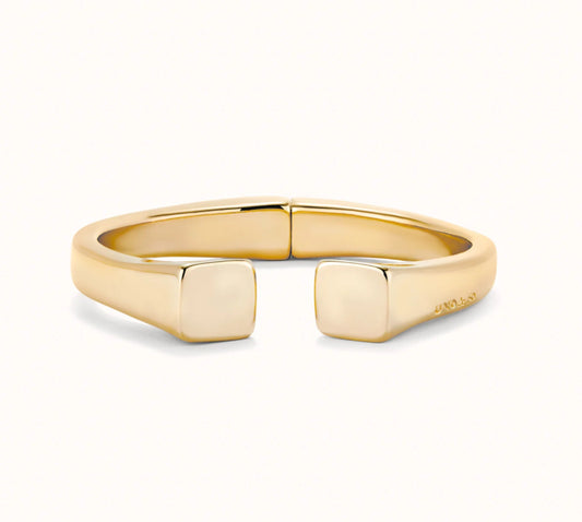 Uno Bangle Bracelet with Square Shape