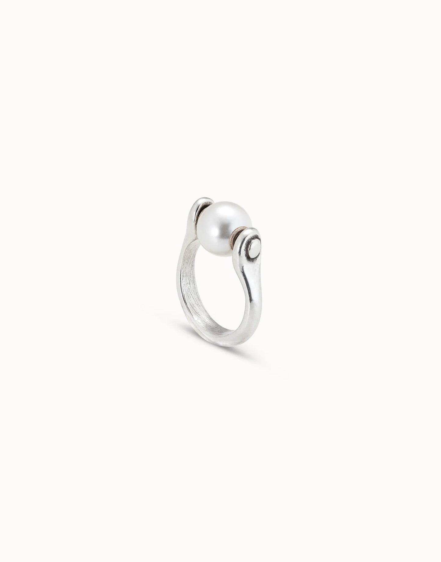 Uno Pearl Ring