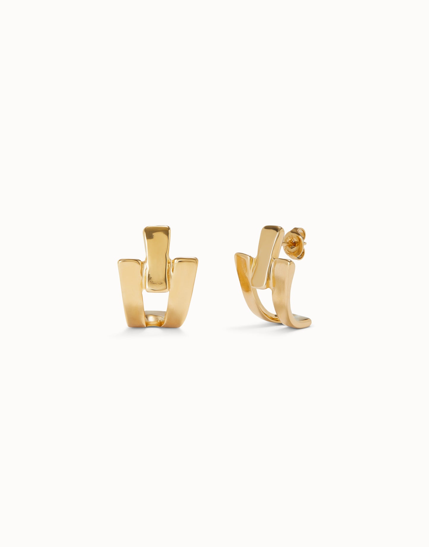 Uno Triple-Curve Stud Earrings