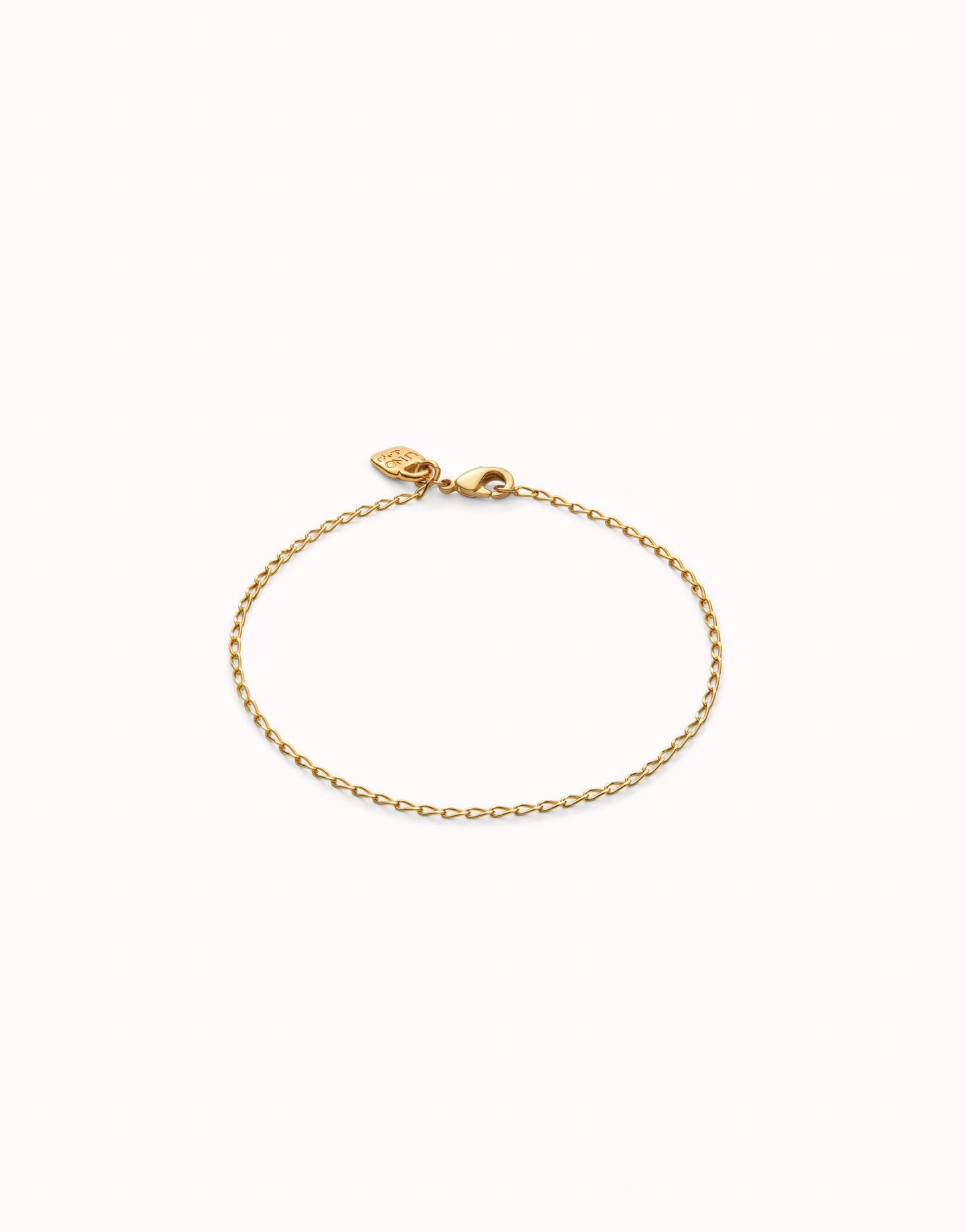 Uno Oval Link Charm Bracelet