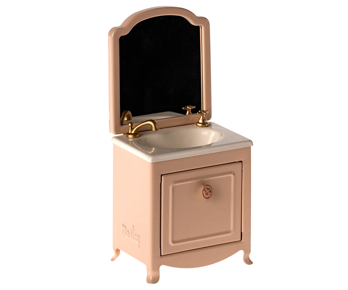 Maileg Sink Dresser, Mouse- Powder
