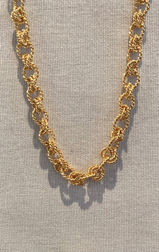 Vintage twist triple loop necklace