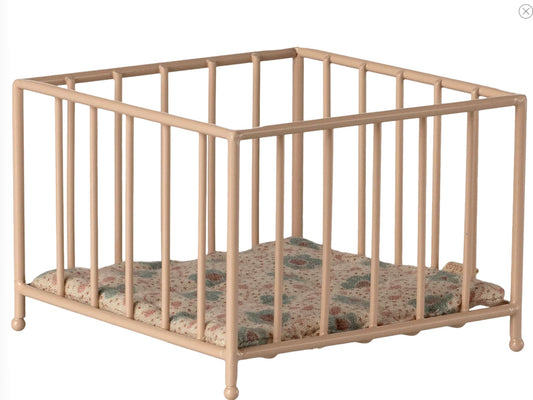 Maileg Playpen Rose