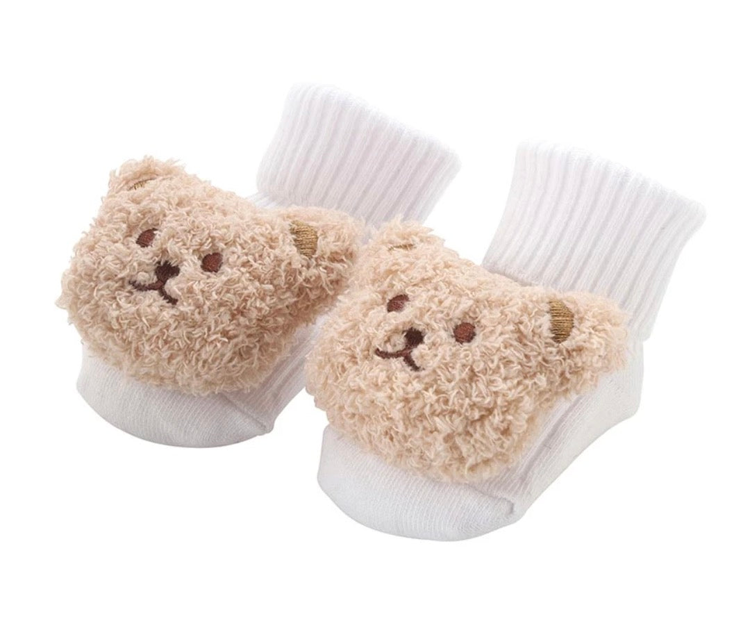 Bear Rattle Socks white